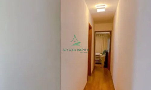 Sobrado à Venda no Tatuapé | 3 Suítes | Mobiliado | 5 Vagas | Sol da Manhã | Varanda