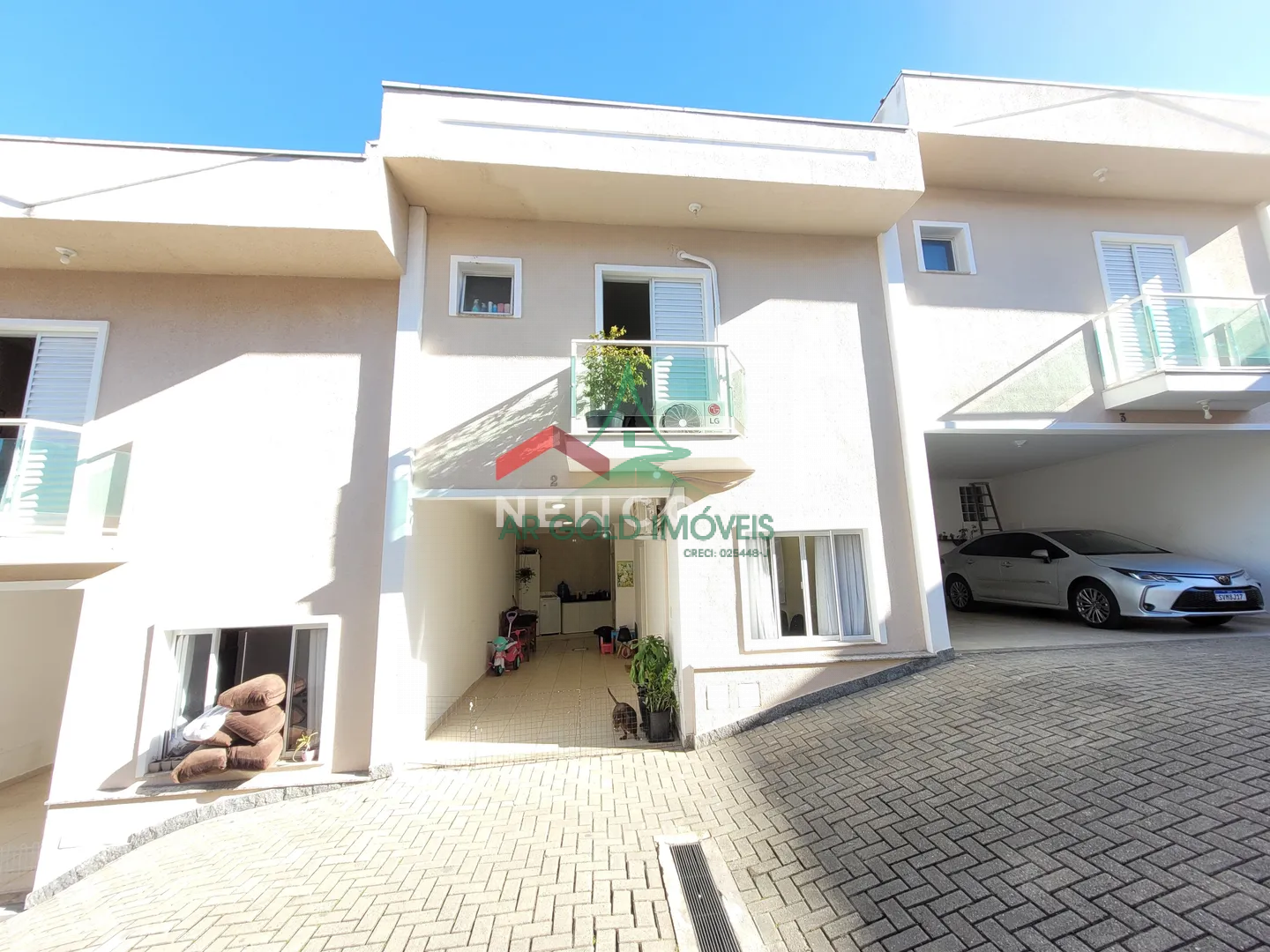 Sobrado à Venda no Jardim Nossa Senhora do Carmo | 100m² | 3 Quartos | 1 Suíte | 2 Vagas