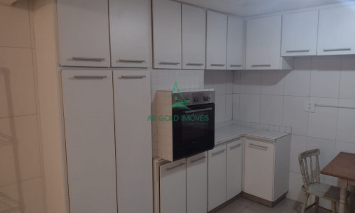 Casa à Venda no Jardim Trussardi | 220m² | 3 Quartos | 2 Suítes | Churrasqueira | 2 Vagas