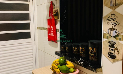 Casa à Venda na Vila Portuguesa | 72m² | 2 Suítes | Condomínio | Próx. Futuro Metrô