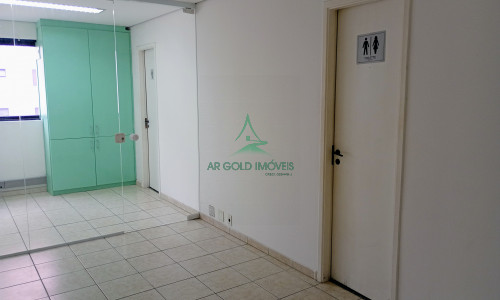 Sala Comercial à Venda ou Locação em Perdizes | 28m² | 2 Banheiros | 1 Vaga