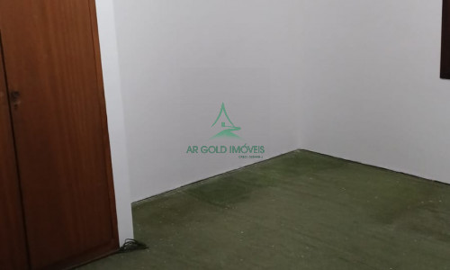 Sobrado à Venda ou Locação em Alto de Pinheiros | 360m² | Piscina | 8 Vagas | Quintal
