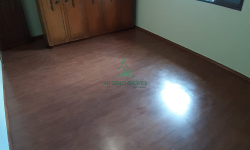 Sobrado à Venda no Jardim Bonfiglioli | 280m² | 3 Quartos | 1 Suíte | 4 Vagas | Quintal