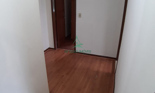 Sobrado à Venda no Jardim Bonfiglioli | 280m² | 3 Quartos | 1 Suíte | 4 Vagas | Quintal