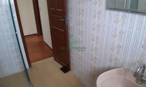 Sobrado à Venda no Jardim Bonfiglioli | 280m² | 3 Quartos | 1 Suíte | 4 Vagas | Quintal