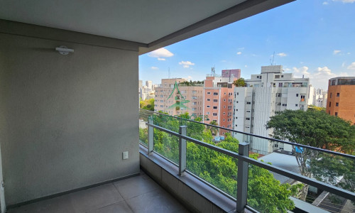 Apartamento à Venda em Pinheiros | 1 Suíte | Semi-Mobiliado | Varanda | 2 Vagas | MOOU