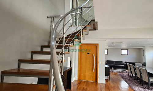 Apartamento Duplex à Venda no Jardim Paulista | 3 Suítes | Closet | Hidro | Varanda | Duetto Jardins