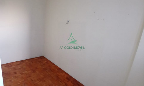 Apartamento à Venda na Lapa | 85m² | 2 Quartos | 2 Banheiros | Amplo | Ótima Localização