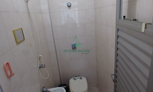 Apartamento à Venda na Lapa | 85m² | 2 Quartos | 2 Banheiros | Amplo | Ótima Localização