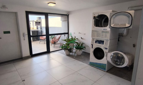 Sala Comercial à Venda em Cerqueira César | 35m² | Piscina | Próx. ao Metrô | Rebouças 499