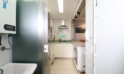Apartamento à Venda na Água Branca | 70m² | 2 Quartos | 1 Suíte | Planejados | Jardim dos Girassóis