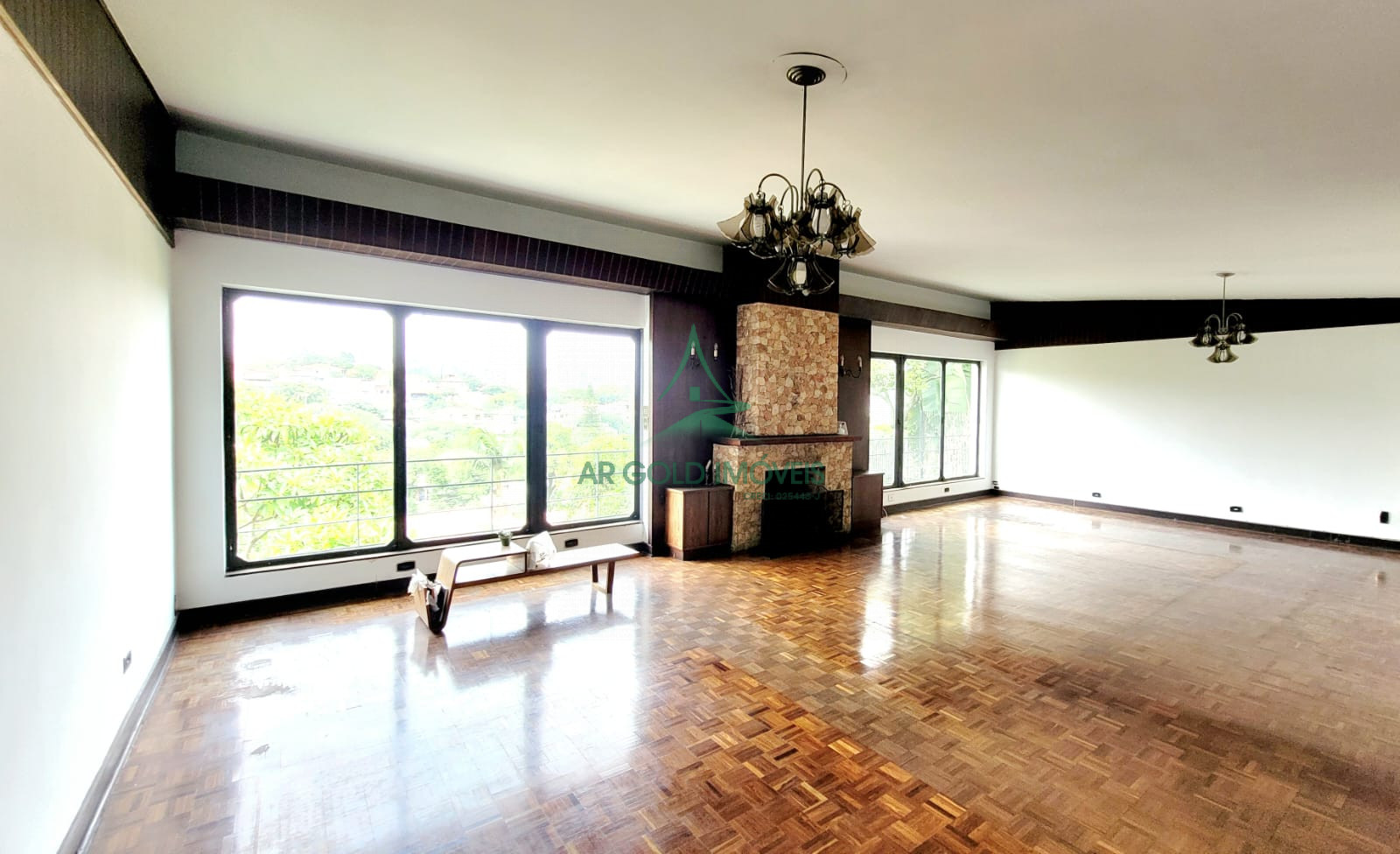 Casa para Locação em Perdizes | 430m² | 7 Quartos | 2 Suítes | 4 Vagas | Residencial ou Comercial
