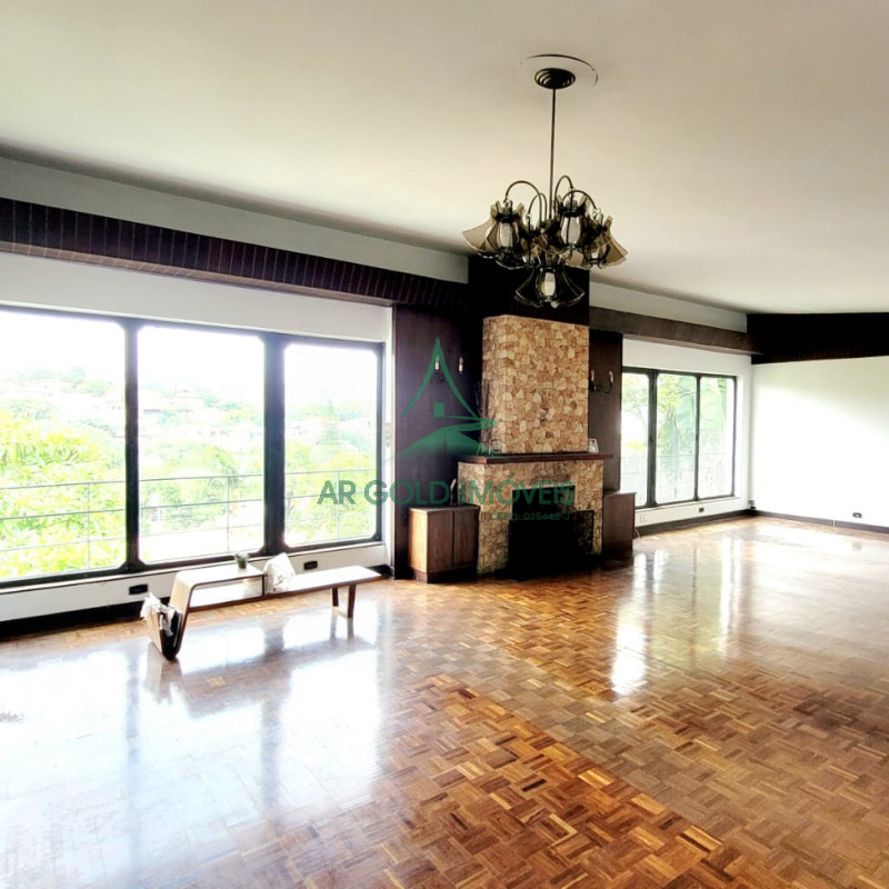 Casa para Locação em Perdizes | 430m² | 7 Quartos | 2 Suítes | 4 Vagas | Residencial ou Comercial