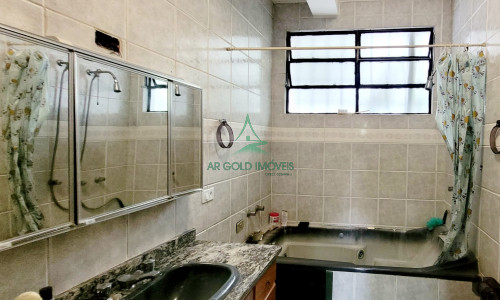 Casa para Locação em Perdizes | 430m² | 7 Quartos | 2 Suítes | 4 Vagas | Residencial ou Comercial