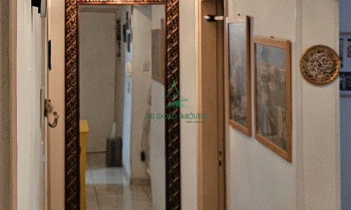 Apartamento à Venda em Pinheiros | 70m² | 2 Quartos | Reformado | 1 Vaga | Condomínio Léo