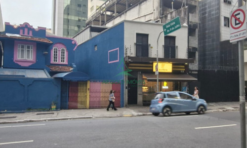 Casa Comercial para Locação na Bela Vista | 408m² | Estacionamento | Próx. Paulista