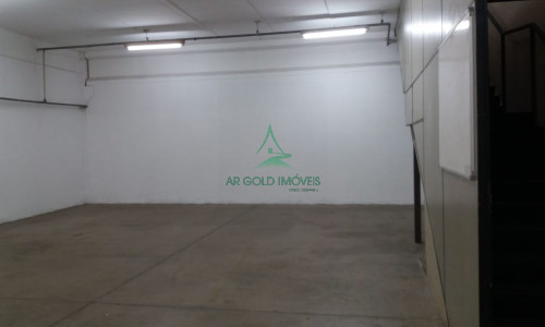 Armazém para Locação em Tamboré | 1.000m² | Doca | Entrada para Caminhão | 9m de Pé-Direito