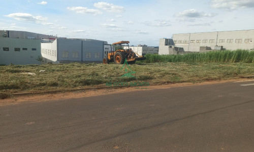 Terreno à Venda em Indaiatuba | 2.000m² | 40m de Frente | Europark Comercial