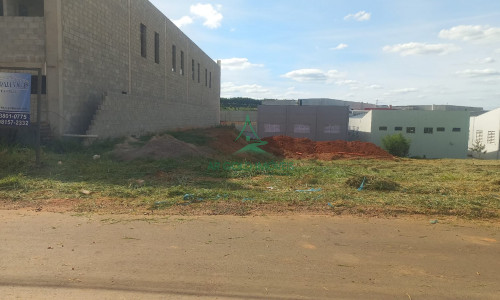 Terreno à Venda em Indaiatuba | 2.000m² | 40m de Frente | Europark Comercial