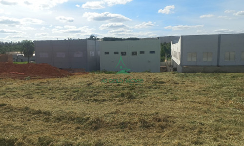 Terreno à Venda em Indaiatuba | 2.000m² | 40m de Frente | Europark Comercial