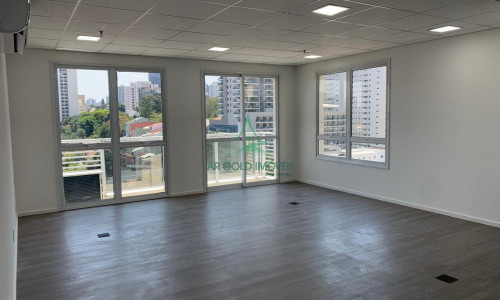 Sala Comercial à Venda em Pinheiros | 50m² | 1 Vaga | Andar Alto | Supéria Pinheiros