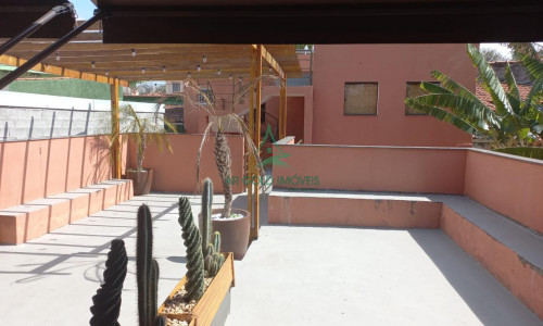 Casa Comercial à Venda ou Locação em Perdizes | 550m² | Rooftop | Piscina | 4 Vagas