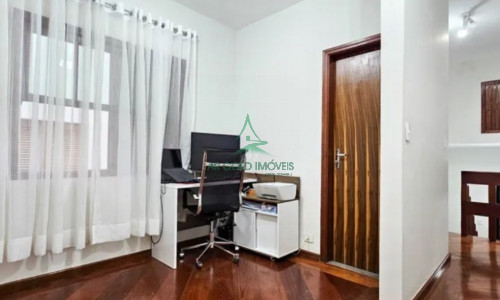 Sobrado à Venda no Butantã | 179m² | 3 Suítes | 3 Vagas | Planejados | Condomínio Fechado