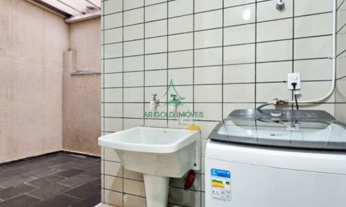 Sobrado à Venda no Butantã | 179m² | 3 Suítes | 3 Vagas | Planejados | Condomínio Fechado