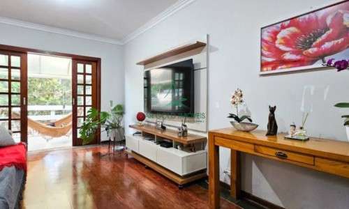 Sobrado à Venda no Butantã | 179m² | 3 Suítes | 3 Vagas | Planejados | Condomínio Fechado