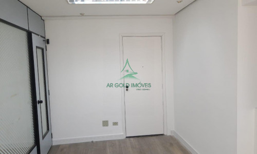 Sala Comercial em Perdizes | 47m² | 1 Vaga | Ótima Localização | Heleno Tower