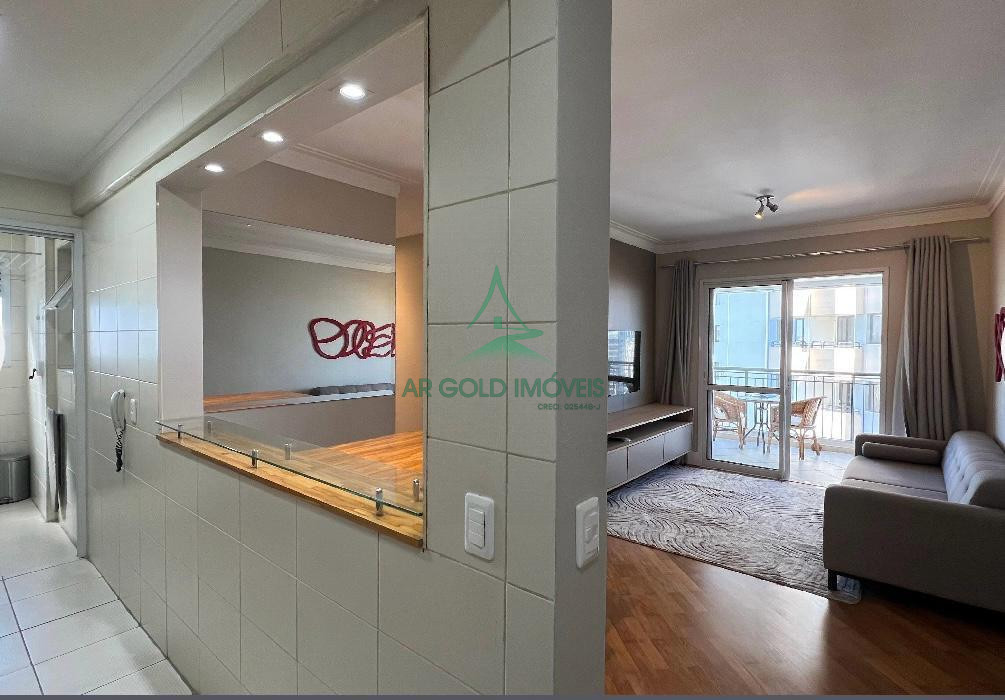 Apartamento para Locação em Pinheiros | 75m² | 2 Quartos | 1 Suíte | Mobiliado | 2 Vagas | Living