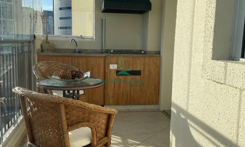 Apartamento para Locação em Pinheiros | 75m² | 2 Quartos | 1 Suíte | Mobiliado | 2 Vagas | Living