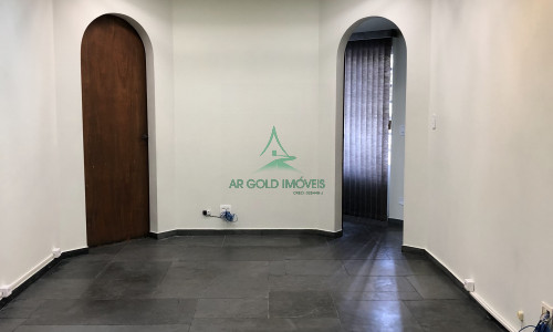 Conjunto Comercial para Locação na Faria Lima | 134m² | 5 Salas | Terraço | Reformado