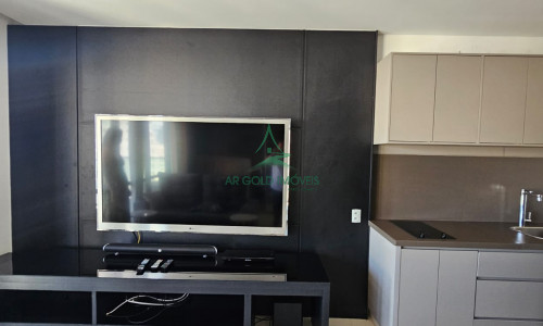 Apartamento à Venda na Vila Nova Conceição | 40m² | 1 Dormitório | Mobiliado | Varanda | 1 Vaga