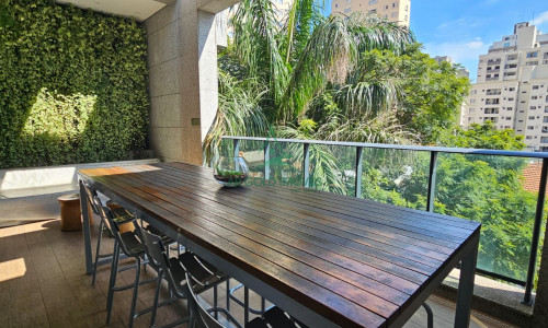 Apartamento à Venda na Vila Nova Conceição | 40m² | 1 Dormitório | Mobiliado | Varanda | 1 Vaga