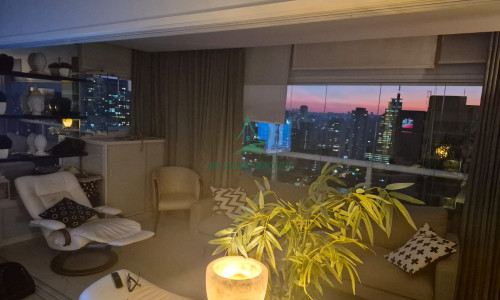 Apartamento à Venda ou Locação em Pinheiros | 84m² | 1 Suíte | 2 Vagas | Vista Cinematográfica