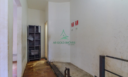 Sobrado Comercial para Locação em Perdizes | 90m² | Estrutura para Gastronomia | 2 Salões