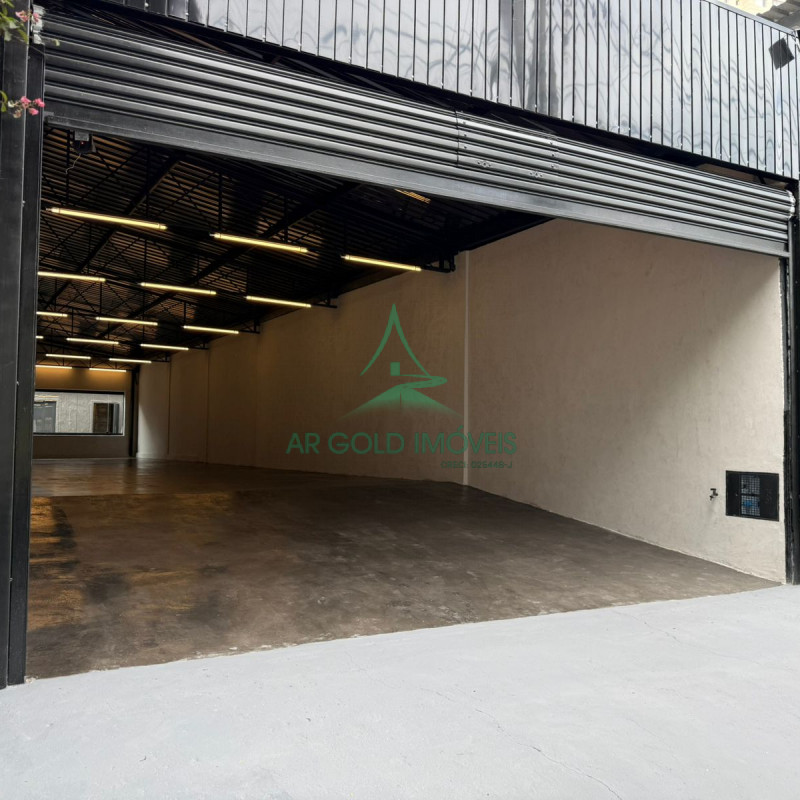 Galpão à Venda na Vila Leopoldina | 182m² | 10 Vagas | Escritório | Uso Comercial