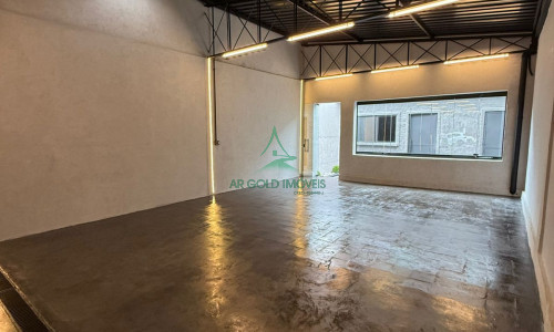 Galpão à Venda na Vila Leopoldina | 182m² | 10 Vagas | Escritório | Uso Comercial