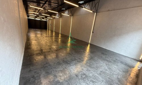 Galpão à Venda na Vila Leopoldina | 182m² | 10 Vagas | Escritório | Uso Comercial