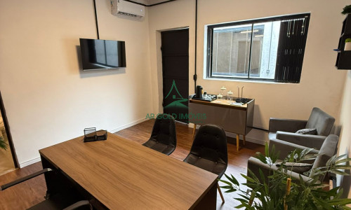 Galpão à Venda na Vila Leopoldina | 182m² | 10 Vagas | Escritório | Uso Comercial