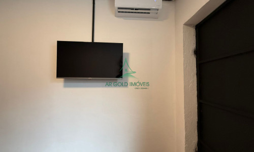 Galpão à Venda na Vila Leopoldina | 182m² | 10 Vagas | Escritório | Uso Comercial