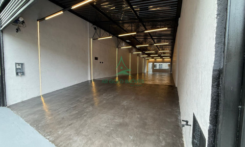 Galpão à Venda na Vila Leopoldina | 182m² | 10 Vagas | Escritório | Uso Comercial