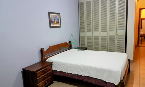 Sobrado à Venda na Lapa | 215m² | 3 Suítes | Planejados | Lareira | 6 Vagas