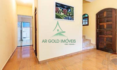 Casa à Venda no Jaraguá | 128m² | 4 Quartos | 1 Suíte Master | Churrasqueira | 2 Vagas
