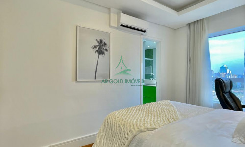 Duplex à Venda em Alphaville | 135m² | 3 Suítes | Mobiliado | Alto Padrão | Condomínio Novare