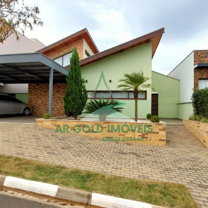 Casa à Venda no Residencial Bosques dos Ipês | 350m² | 2 Quartos | 1 Suíte | Quintal Amplo | 2 Vagas