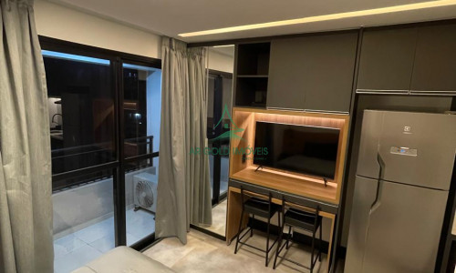 Studio à Venda no Centro | 23m² | 1 Suíte | Mobiliado | Varanda | To Be Free
