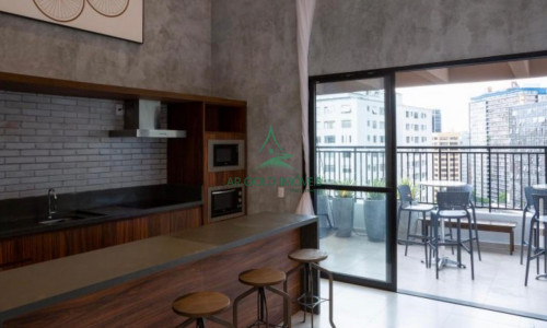 Studio à Venda no Centro | 23m² | 1 Suíte | Mobiliado | Varanda | To Be Free