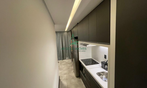 Studio à Venda no Centro | 23m² | 1 Suíte | Mobiliado | Varanda | To Be Free